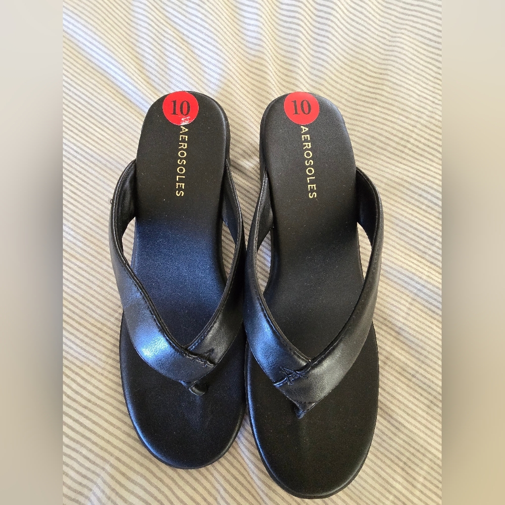 Aerosoles black sandal